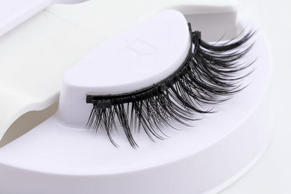 false eye lashes view
